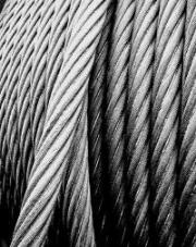 479px-Steel_wire_rope.pmg.JPG