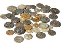 Shutterstock_1817951573_ancient coins_senās monētas.jpg