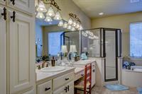 bathroom4.jpg