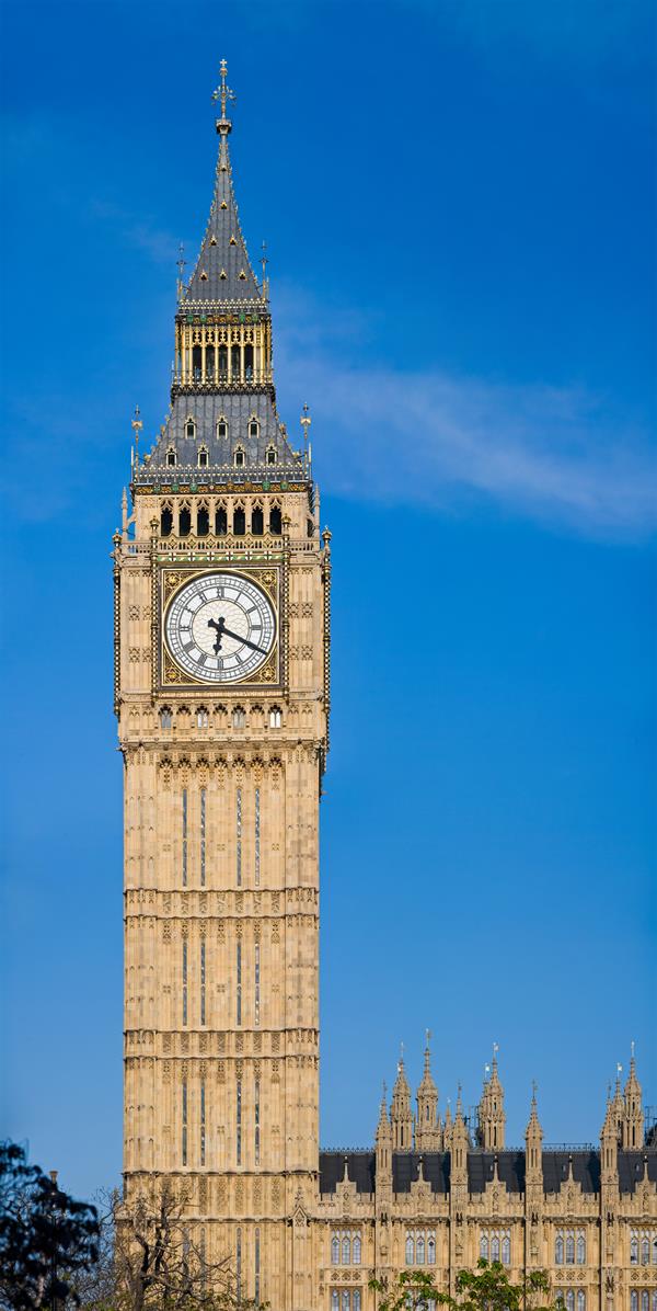 Clock_Tower_-_Palace_of_Westminster,_London_-_May_2007.jpg