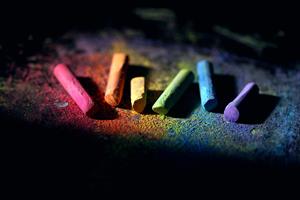 chalk-gb1e6fd145_1920.jpg