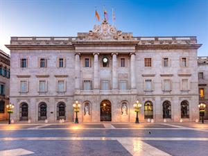 city_hall_shutterstock_1717539553.jpg