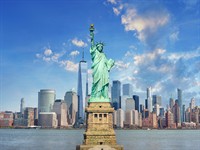 shutterstock_2436038841_statue of liberty_brīvības statuja Ņujorkā.jpg