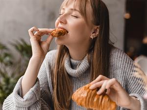 shutterstock_2299982201_tasting_garšo.jpg