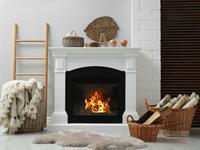 Shutterstock_1929672299_fireplace_kamīns.jpg