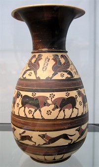 WIKI_20251209_Corinthian_jug_620_BC_Staatliche_Antikensammlungen.jpg