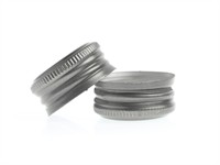 Shutterstock_468994892_metal bottle caps_metāla pudeļu korķīši.jpg