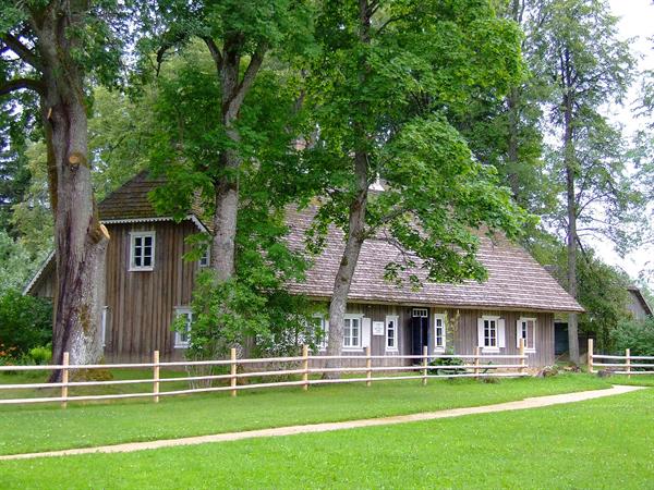 Kalna_Kaibēnu_dzīvojamā_māja.jpg