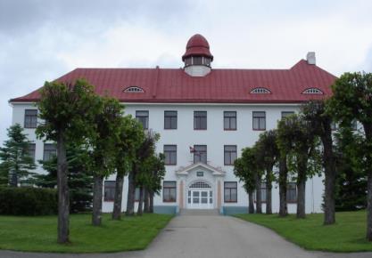 madonas vidusskola.jpg