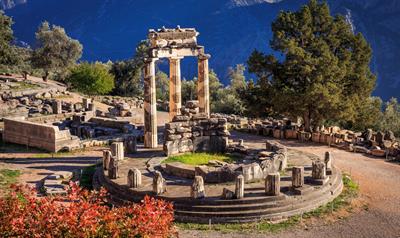 delphi-temple-athena.jpg