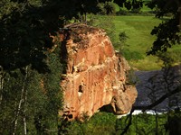 shutterstock_748793047_The Zvartes Rock_Zvārtes iezis.jpg