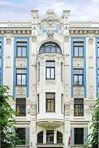 603px-Immeuble_art_nouveau_(Riga)_(7582914046).jpg