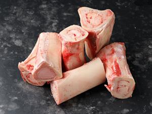 Shutterstock_2438860491_beef bones_liellopu kauli.jpg