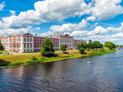 Shutterstock_1422692777_Jelgava Palace_pils Jelgavā.jpg