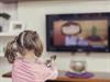 Shutterstock_235690564_watching TV_skatīties televizoru.jpg