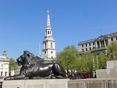 trafalgar-square1-pix.jpg