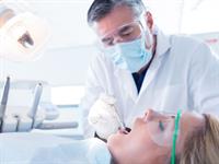 Shutterstock244087489dentistzobārsts.jpg