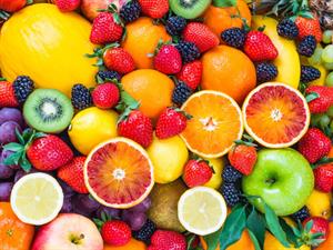 Shutterstock_252338818_fruits_augļi.jpg