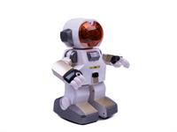 Shutterstock_1575053845_toy robot_spēļu robots.jpg