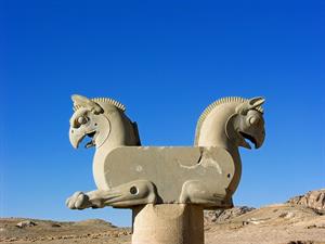 297 httpscommons.wikimedia.orgwikiFilePersepolis_24.11.2009_11-18-45.jpg.jpg